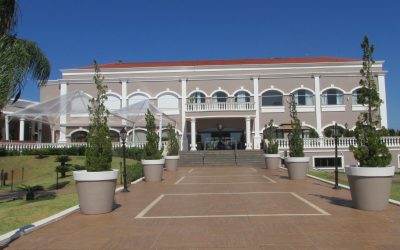 Maravilloso hotel, único en Foz de Iguazú Brasil con campo de golf de 18 hoyos.