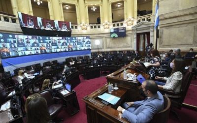 Mientras diputados dio media sanción al aborto, el Senado aprobó la nueva fórmula jubilatoria