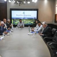 Vilella se reunió con la CAME por las economías regionales