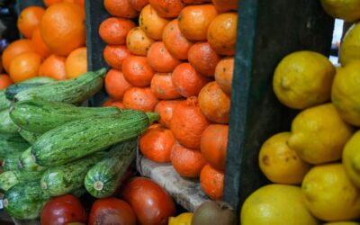 Alimentos: el consumidor pagó más de 3 veces lo que cobró el productor en julio